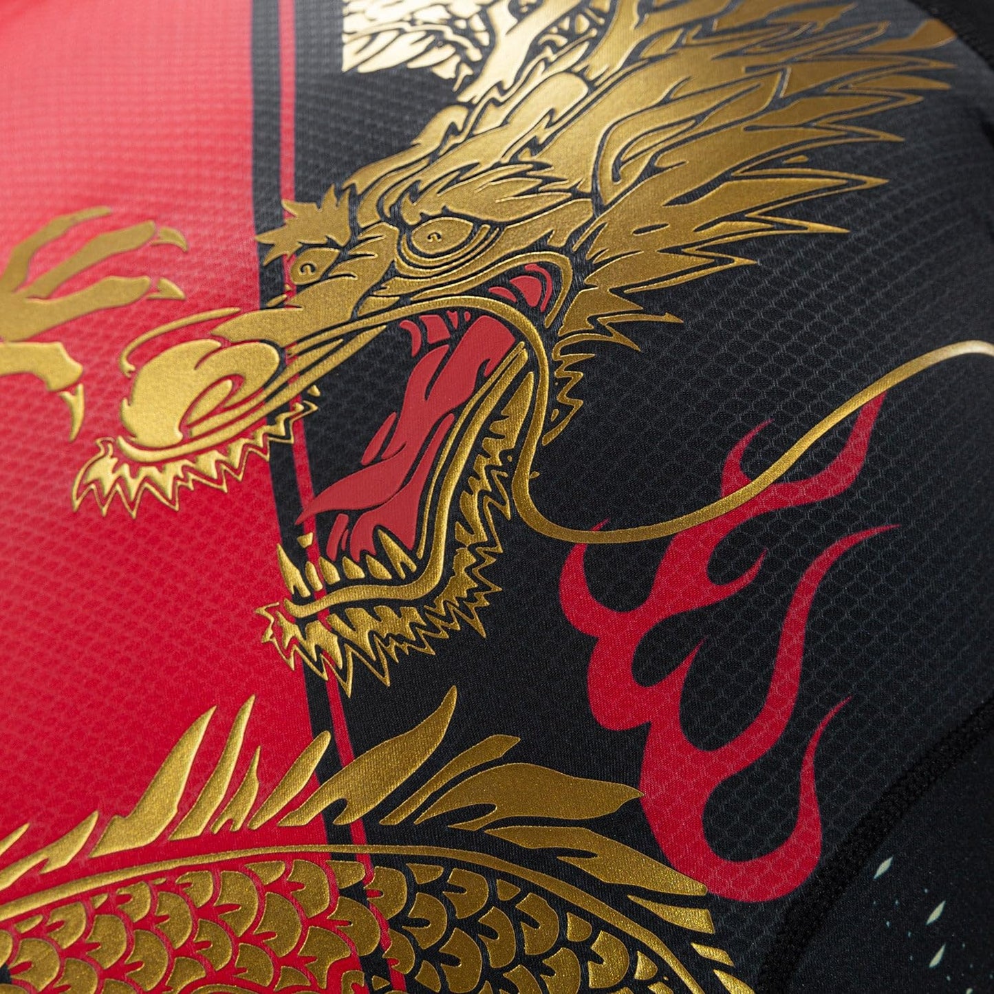 Venum Men's Standard Long Sleeve Rashguard, Black/Red/Gold, X-Large