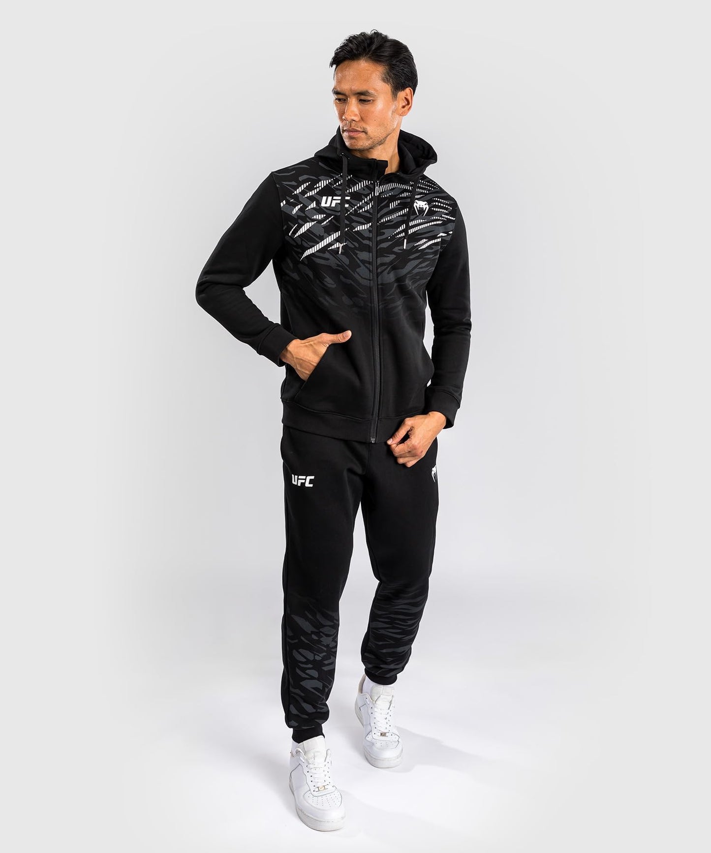 Venum Men's Replica Zip Hoodie, Black