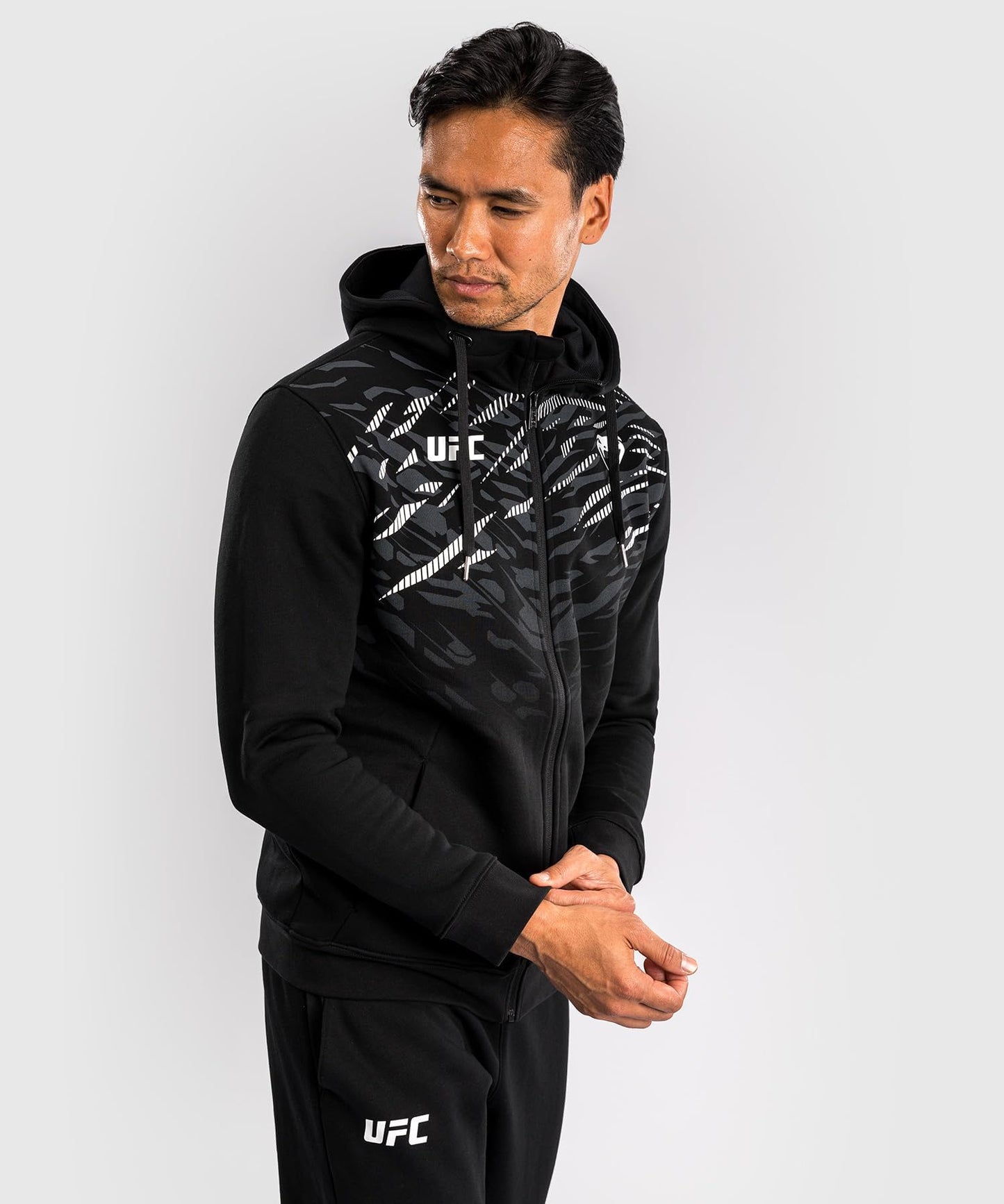 Venum Men's Replica Zip Hoodie, Black